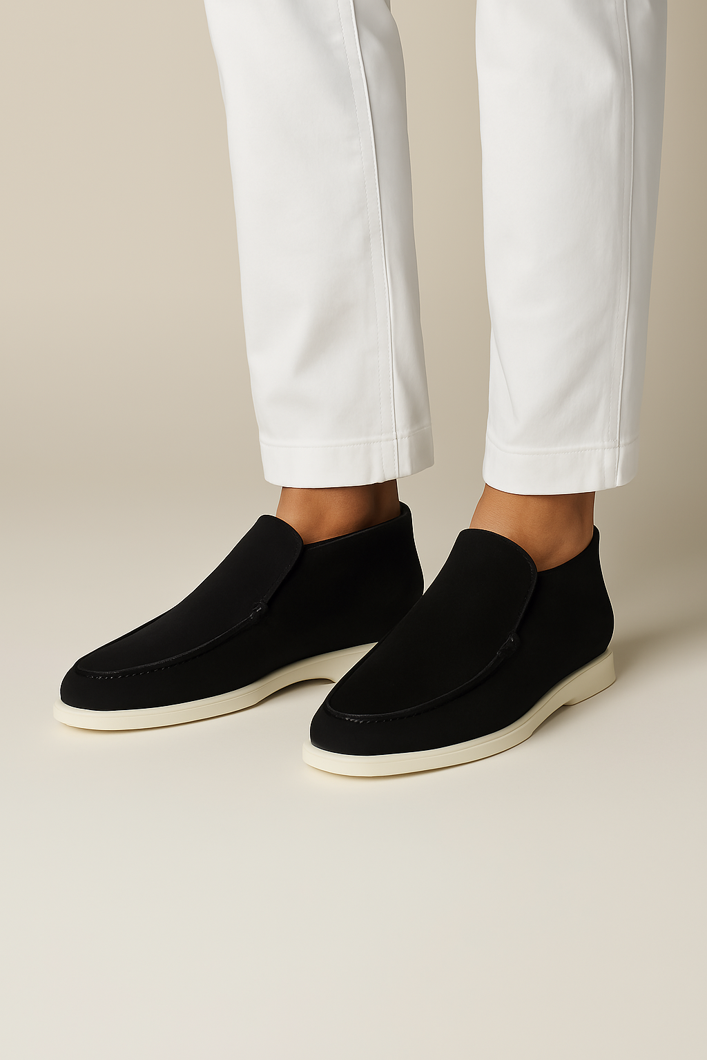 Signature Loafers – Black