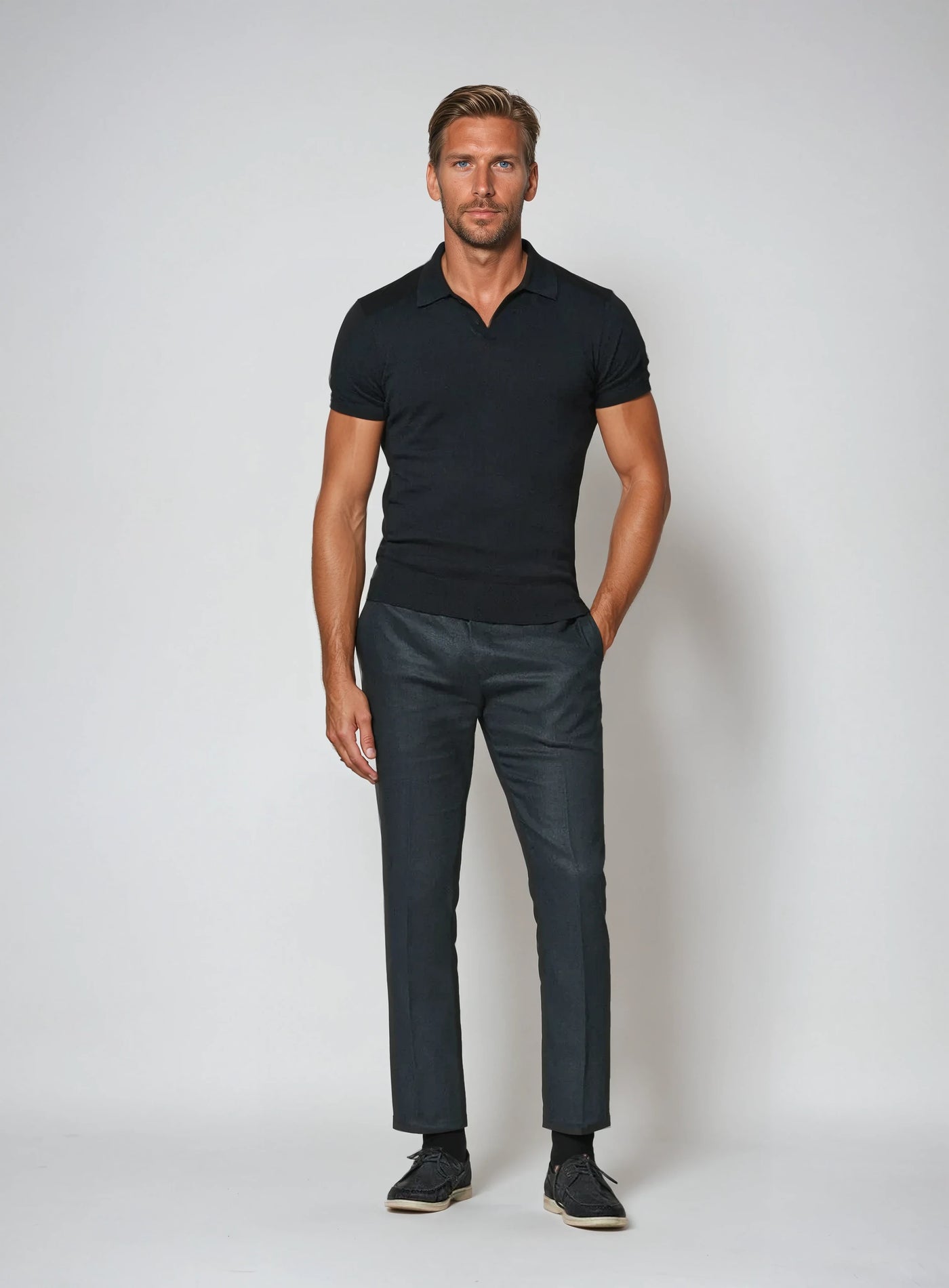 Buttonless Polo Shirt – Navy Blue